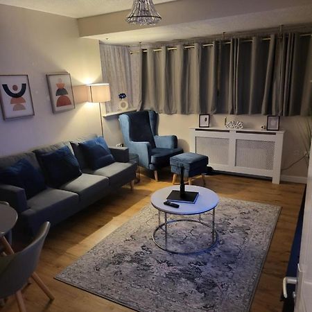 Lovely 2-Bedroom Holiday Home With Free Wifi London Exterior foto